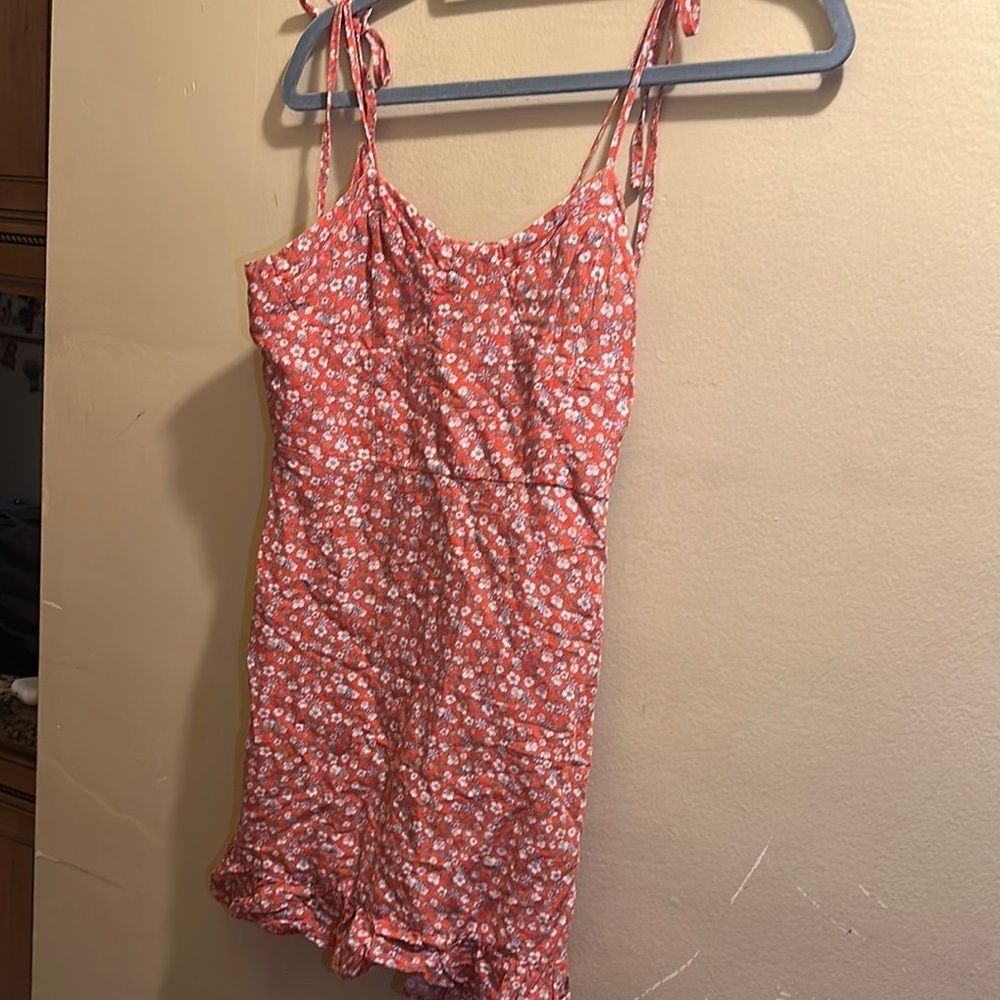 Forever21 Floral Red Sleeveless dress